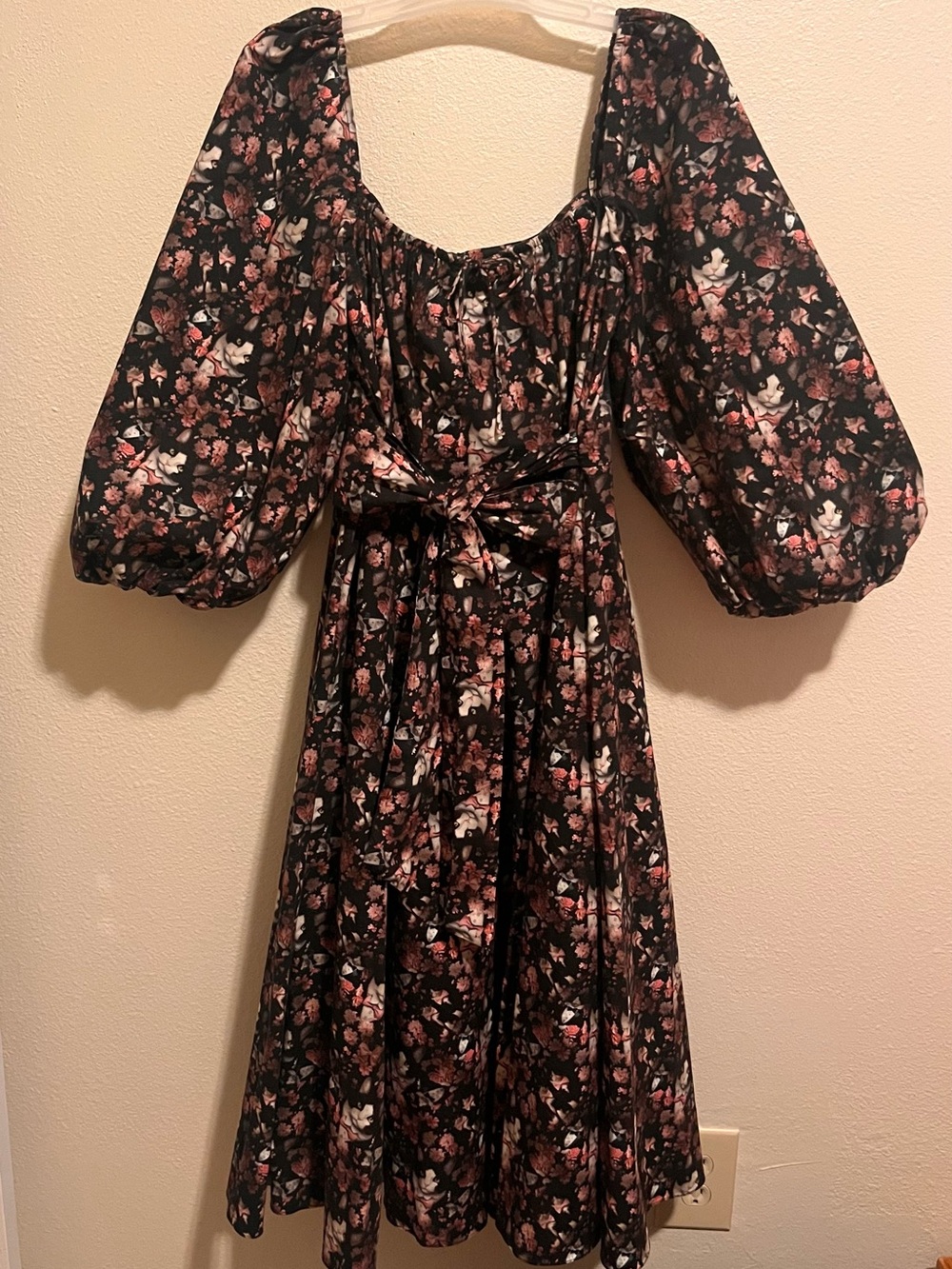 🐈‍⬛ 🦄Selkie long sleeve day dress with bow.